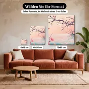 Malen nach Zahlen Kirschblüten am Wasser – verfügbare Formate im Größenvergleich zu einem Sofa