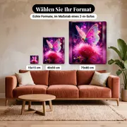 Malen nach Zahlen Schmetterling auf rosa Blume, nächtlicher Hintergrund – verfügbare Formate im Größenvergleich zu einem Sofa