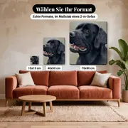 Malen nach Zahlen Hundeporträt schwarzer Labrador – verfügbare Formate im Größenvergleich zu einem Sofa
