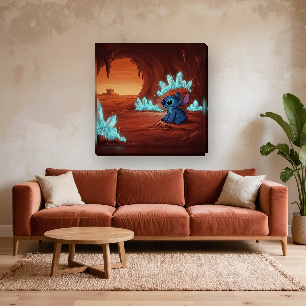 Malen nach Zahlen Lilo & Stitch: Stitch in einer Kristallhöhle – fertiges Gemälde in einem Wohnzimmer
